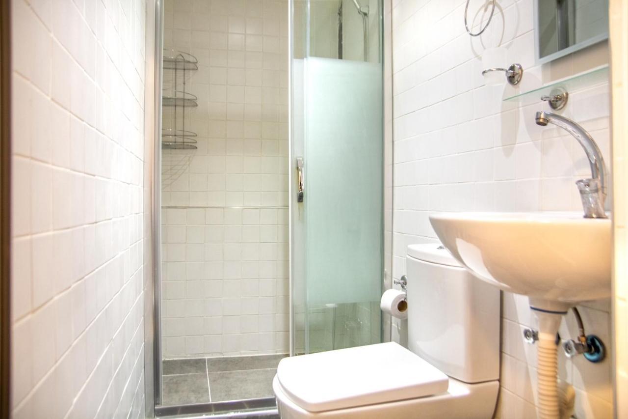 شقة Invigorating Studio Flat Near Kordon In Alsancak إزمير المظهر الخارجي الصورة